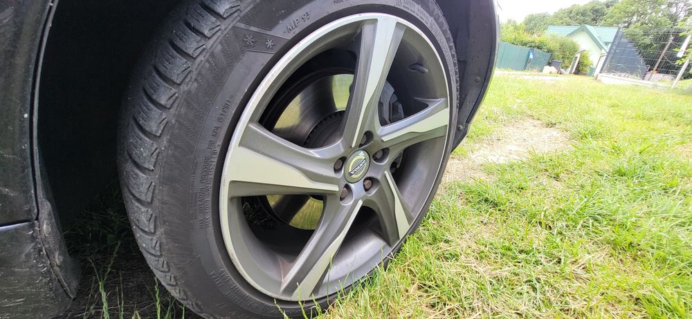 Felgi Volvo S60 V70 Ixion R design plus opony zimowe