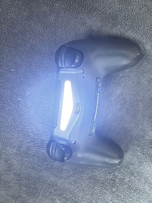 DualShock 4 Controller