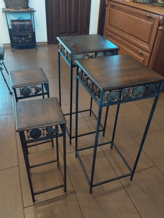 Підставки для квітів, Індія