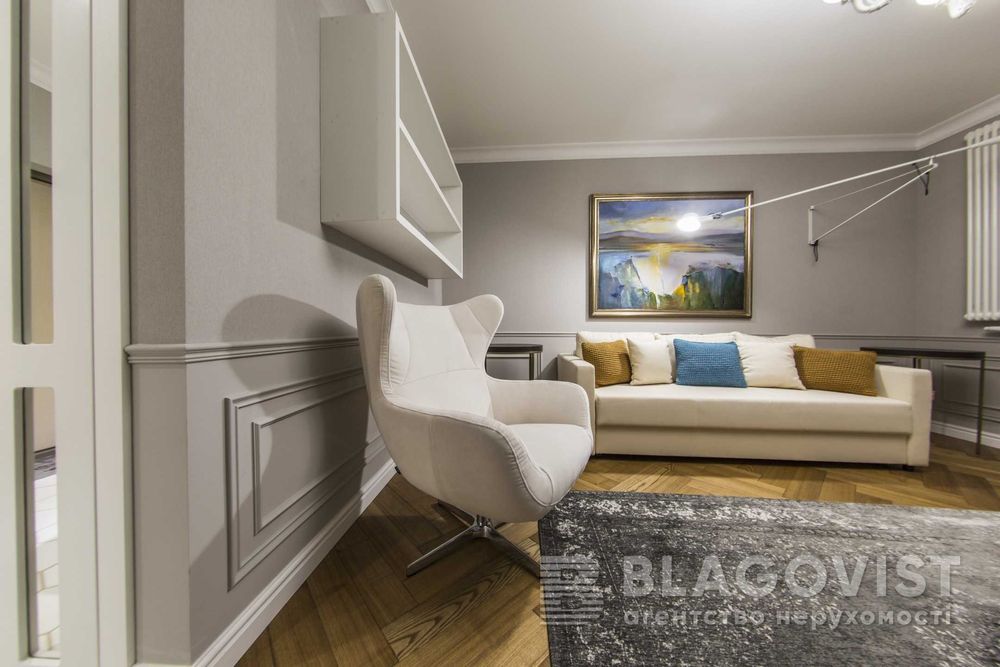 Генератор! Дизайнерський євроремонт, Драгоманова 2А!