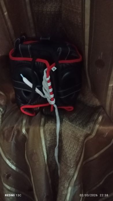 Capacete de boxe (FLY)