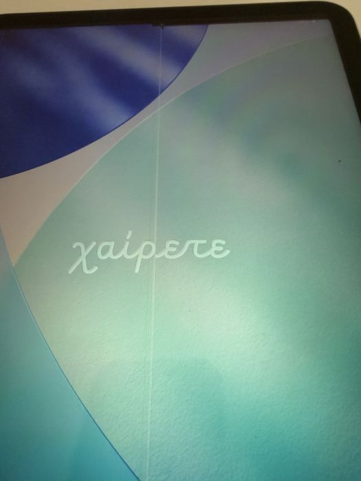 apple ipad 10th gen 2022 z uszkodzoną matrycą