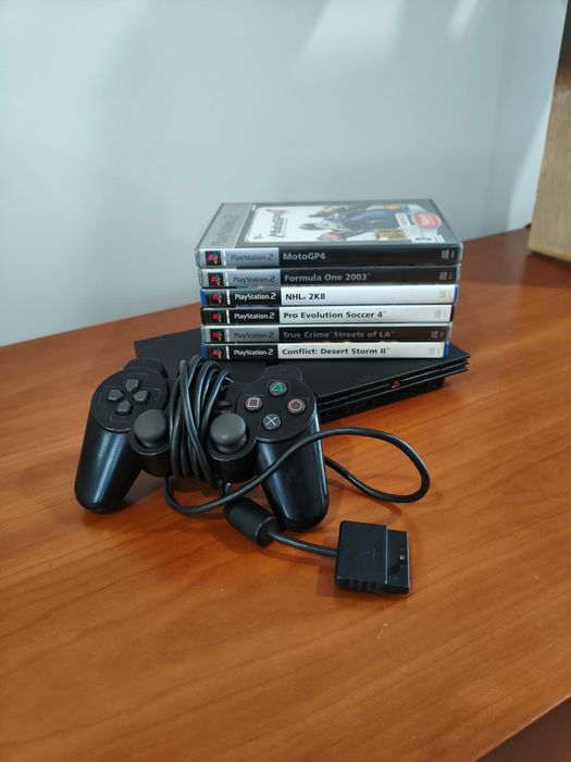 PlayStation 2 Com jogos e 1 Comando