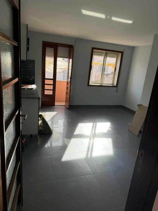 Alugo Apartamento T3 Costa Cabral