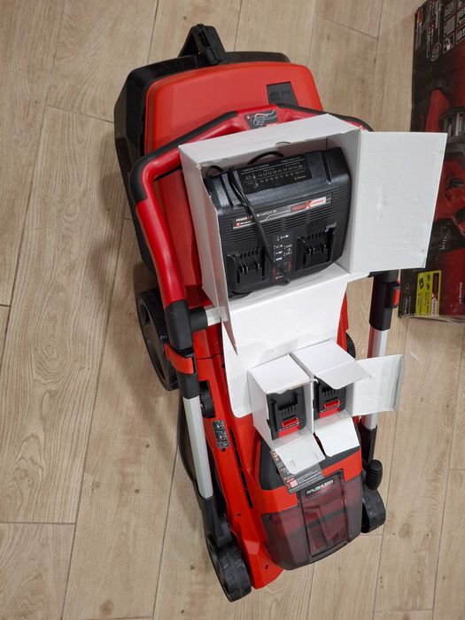 Corta-Relvas a Bateria Einhell Professional RASARRO 36/38 (Novo na Caixa)