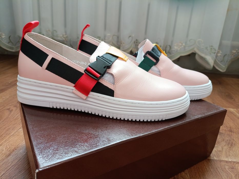 Мокасини шкіряні