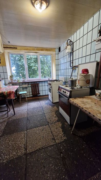 Продаж кімнати у гуртожитку!