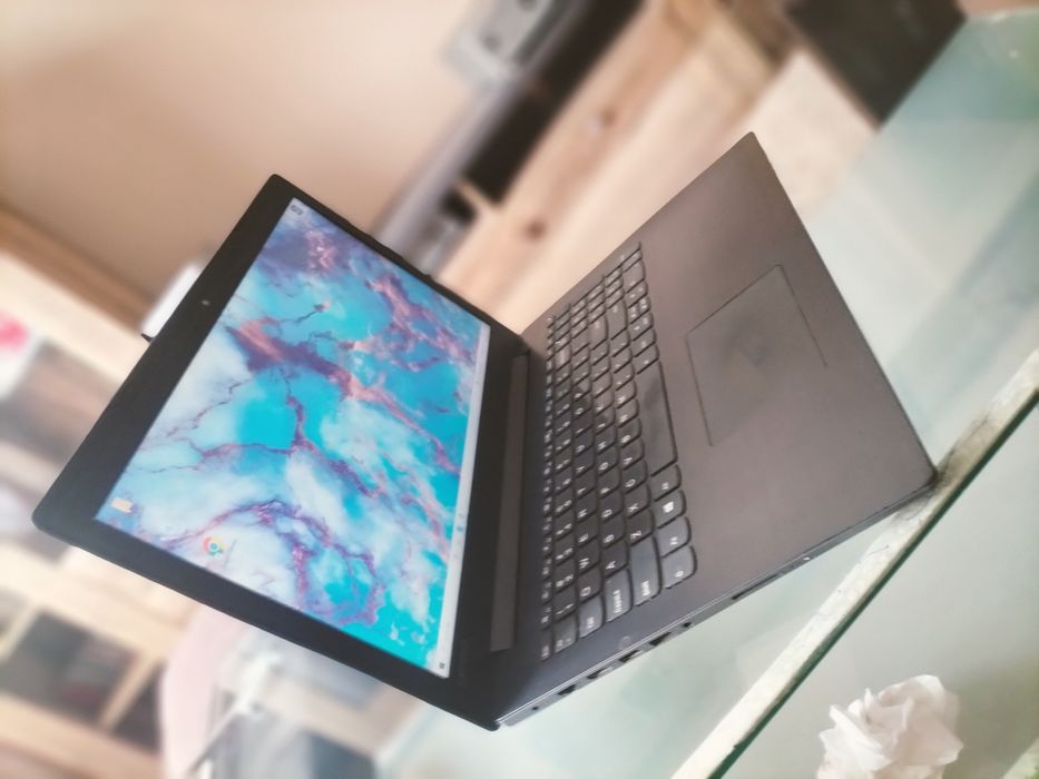 Laptop Lenovo Desktop-638IQ9K