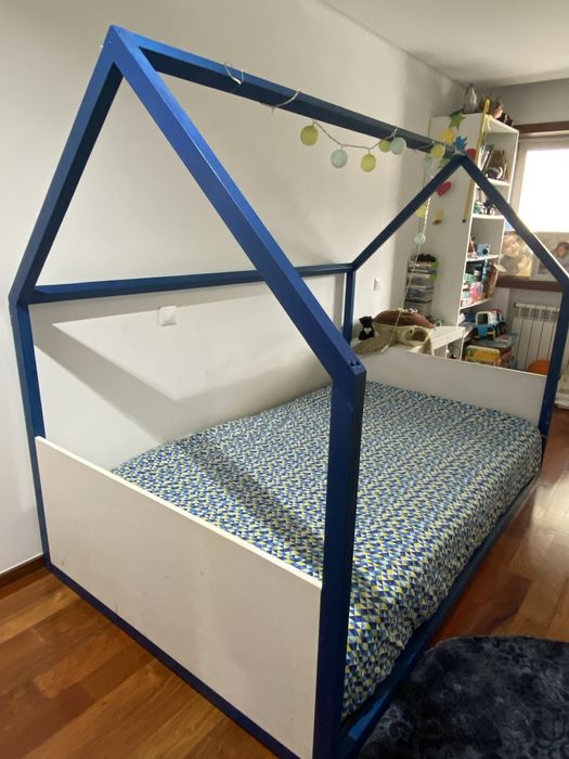 Cama montessori como nova