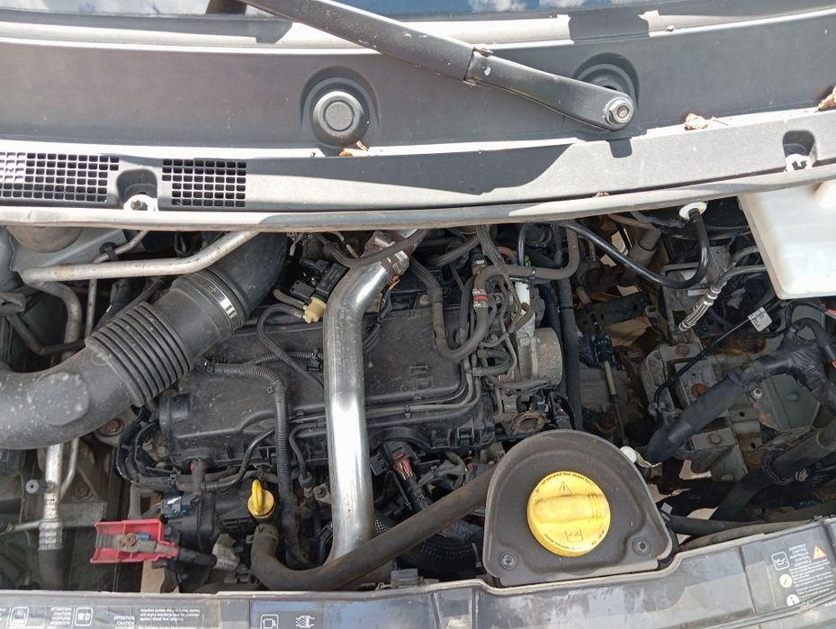 Рено мастер 2015року