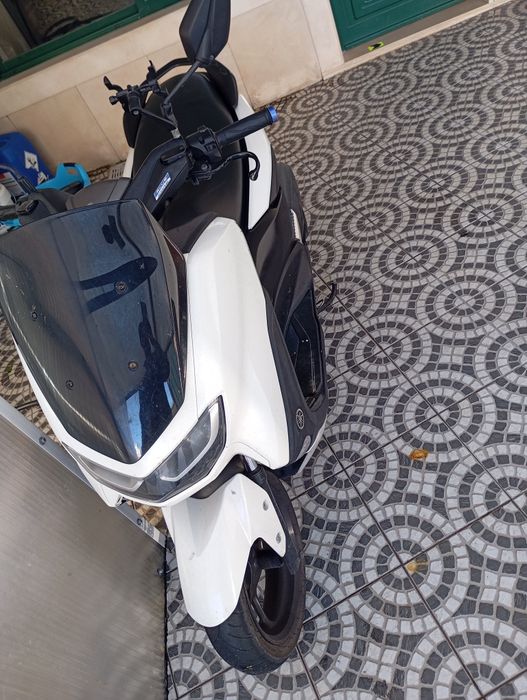Yamaha NMAX 2023