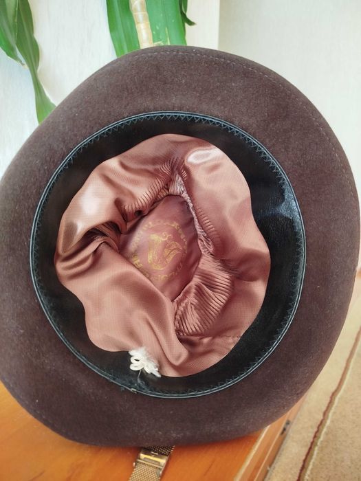 Капелюх фетровий