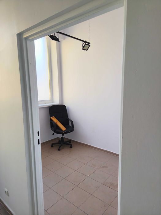 Lokal handlowo usługowy na wynajem, ponad 70m2