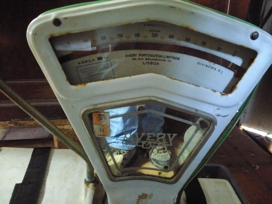 Balança de talho antiga.