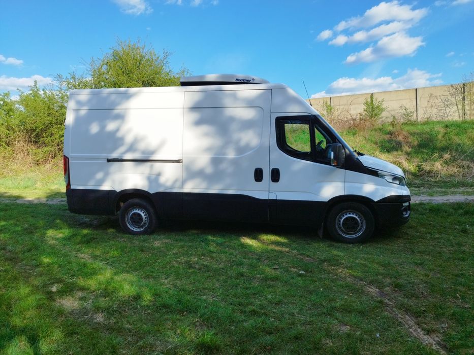 Iveco daily chlodnia 220v