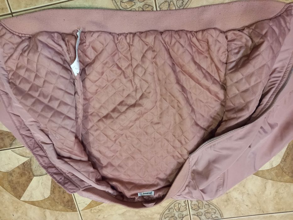 Kurtka bomberka stradivarius s stan bardzo dobry