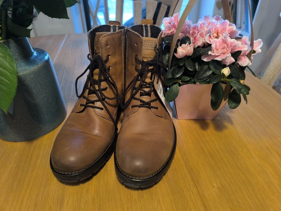 Nowe buty botki sztyblety Jack and Jones