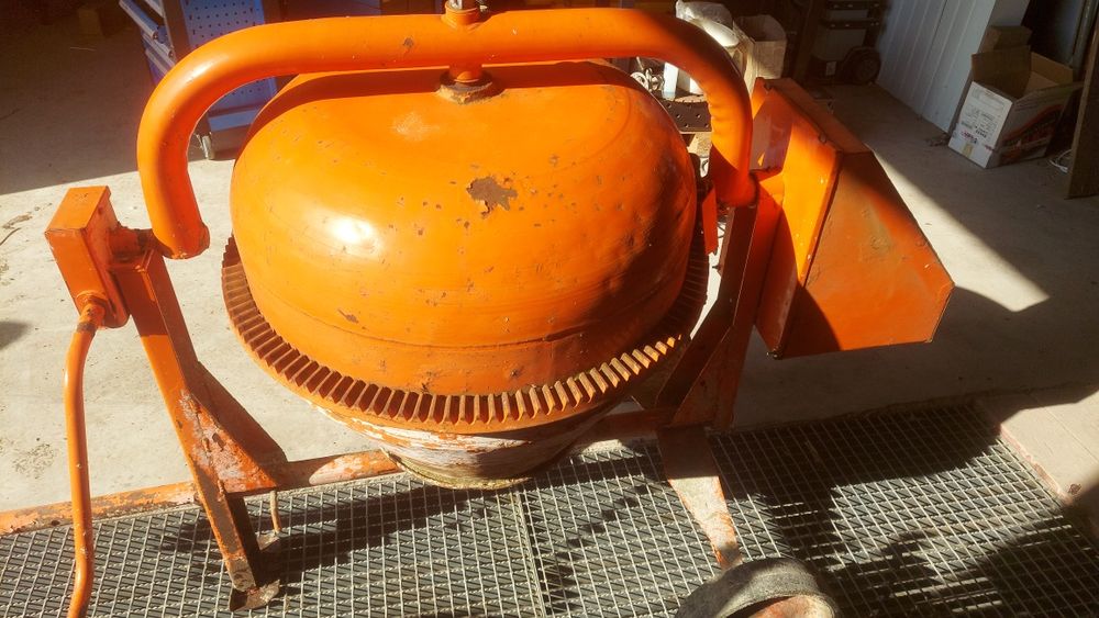 Betoniarka 150l Duża Na Korbkę Belle 230v Mieszalnik Transport 280dm