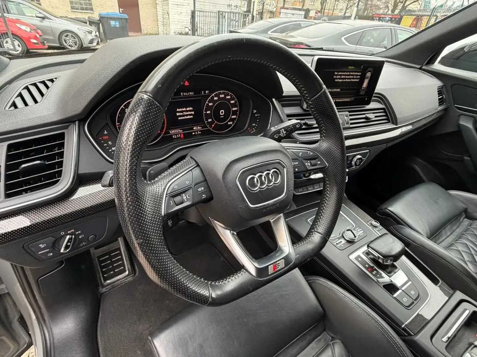 Audi Q5 S-Line 2.0 TDI