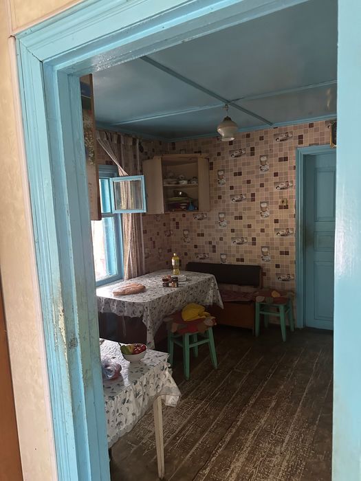 Продаж будинку з великою територією поряд з лісом с. Чорнявка