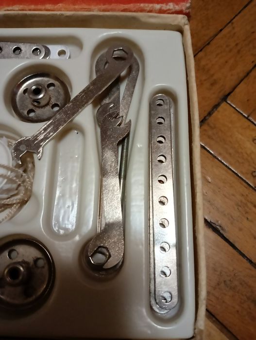 Конструктор-3 СССР металлический.