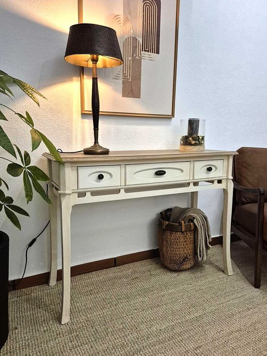 Consola / Mesa / Aparador / Movel / Secretária / Rustico / Vintage