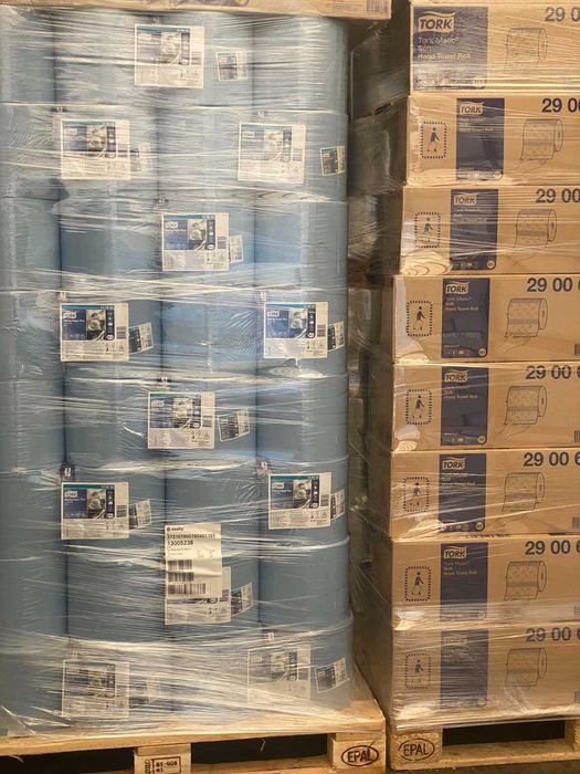 диспенсер TORK гигиена  склад.отель рестаран бизнес та медичний центр