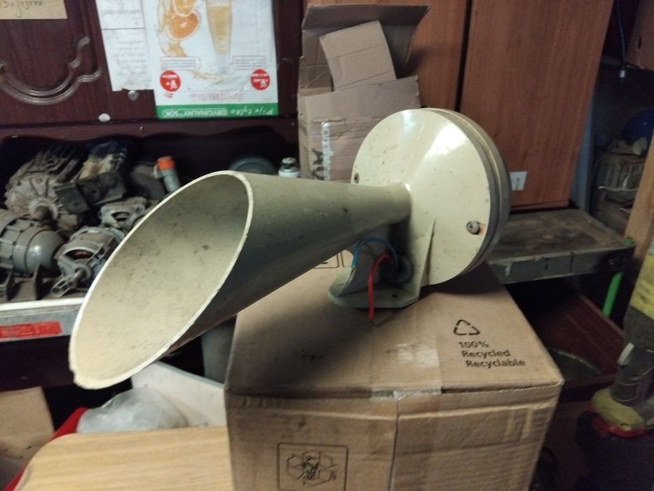 PRL Buczek sygnalizacyjny syrena alarmowa Werma 24V