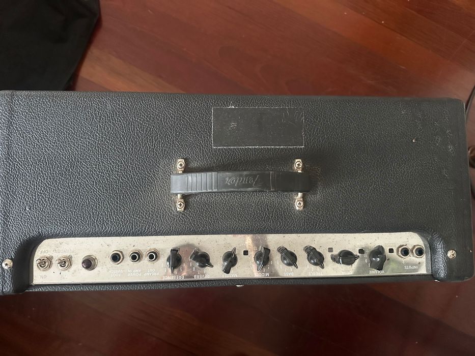 Fender Deville 212 60Wtts