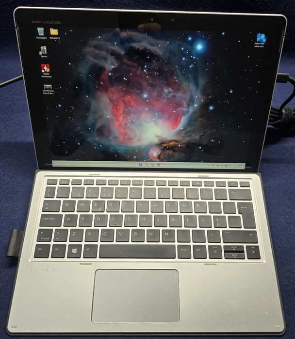 HP Elite X2|Intel Core I7-7500 | 8Gb | 240 NVME