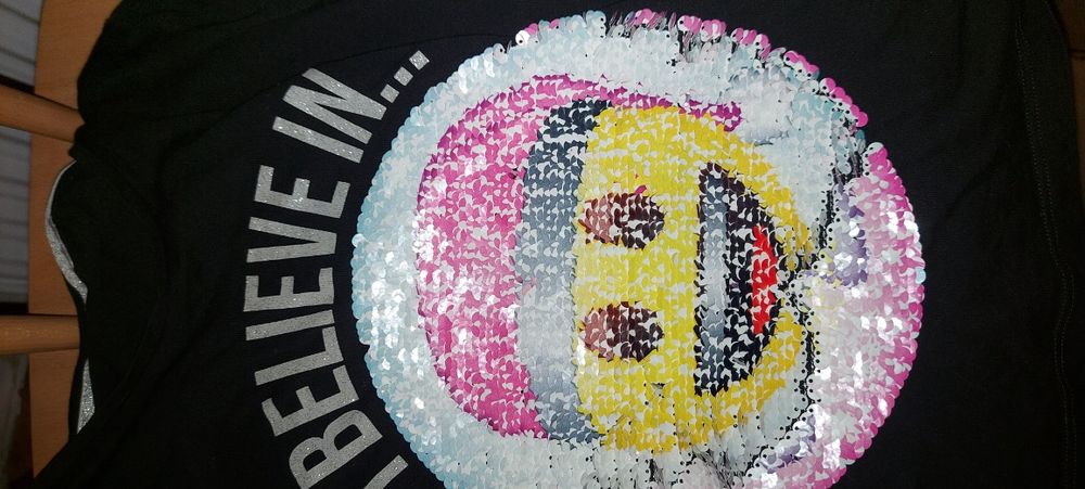 Bluzeczka wierzę w jednorożce cekiny emocji wzór ciekawy