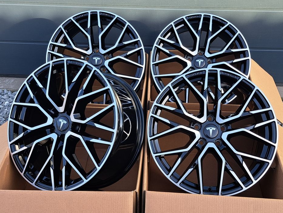 Alufelgi Nowe 19 5x114,3 TESLA Y  CNC CA20