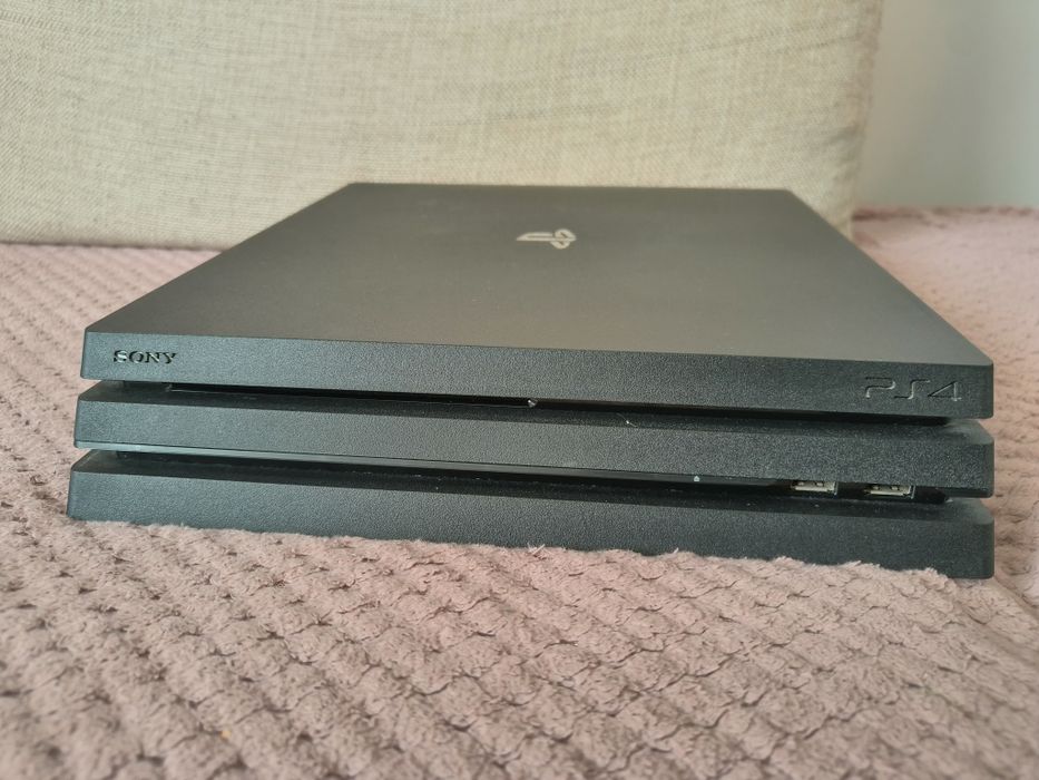 PlayStation 4 Pro 1TB