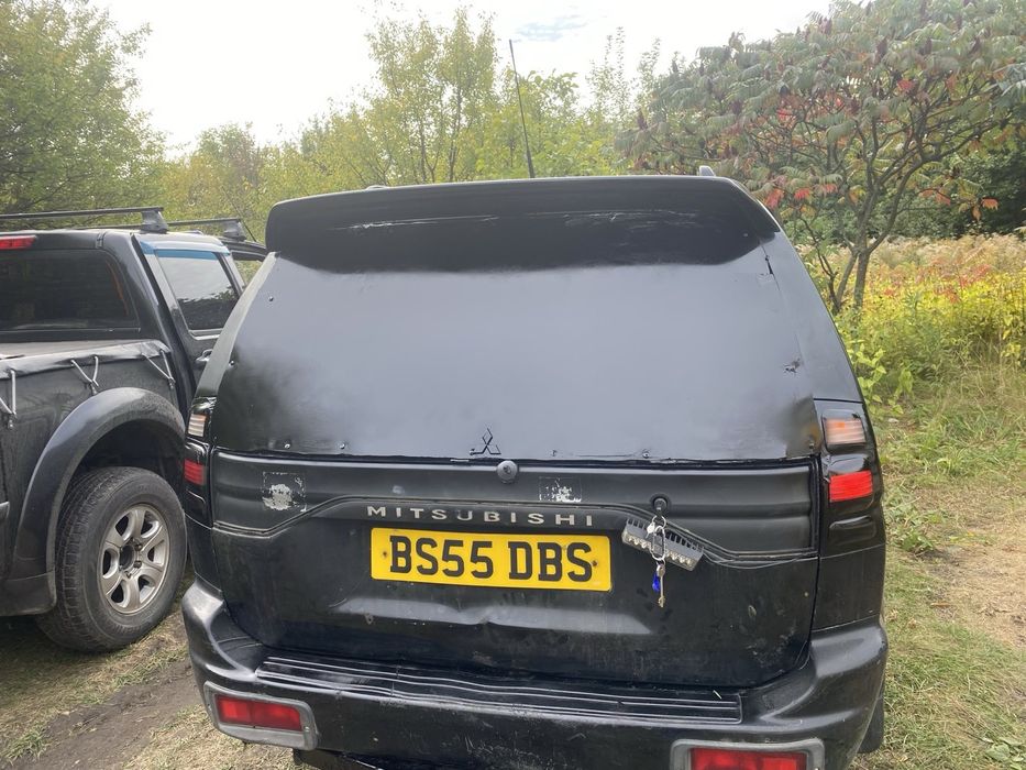 Mitsubishi pajero sport