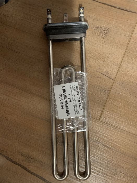 Grzałka z miejscem na czujnik 2000W do pralki Bosch