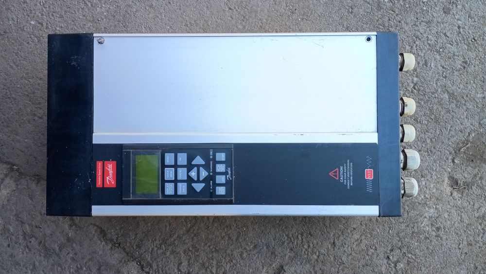 Falownik Danfoss VLT 5000 3.1 kva