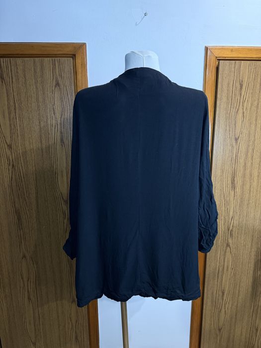 Czarna marynarka 100% wiskoza cienka marynarka narzutka