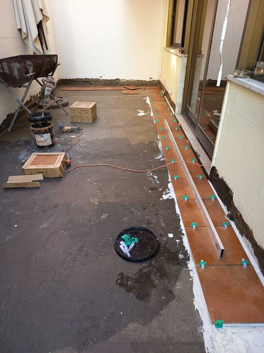 Serviço de obras em geral pintura remodelação alvenaria piso etc
