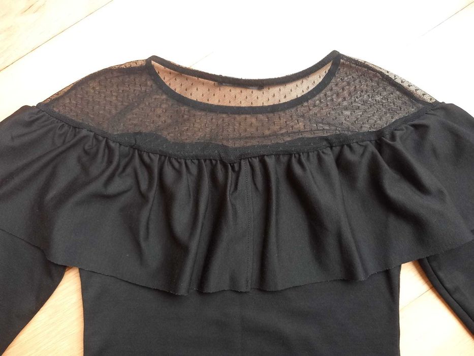 Body preto com renda, tam. XS