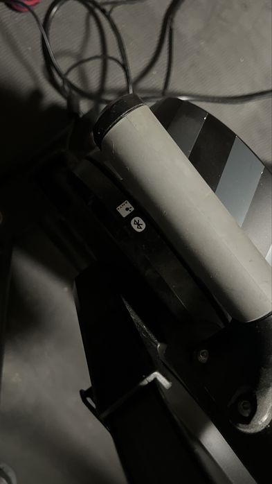 WAHOO Kickr Smart Trainer V5 + Wahoo Climb