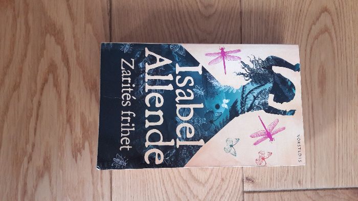 Isabel Allende, Zarites frihet, książka po szwedzku