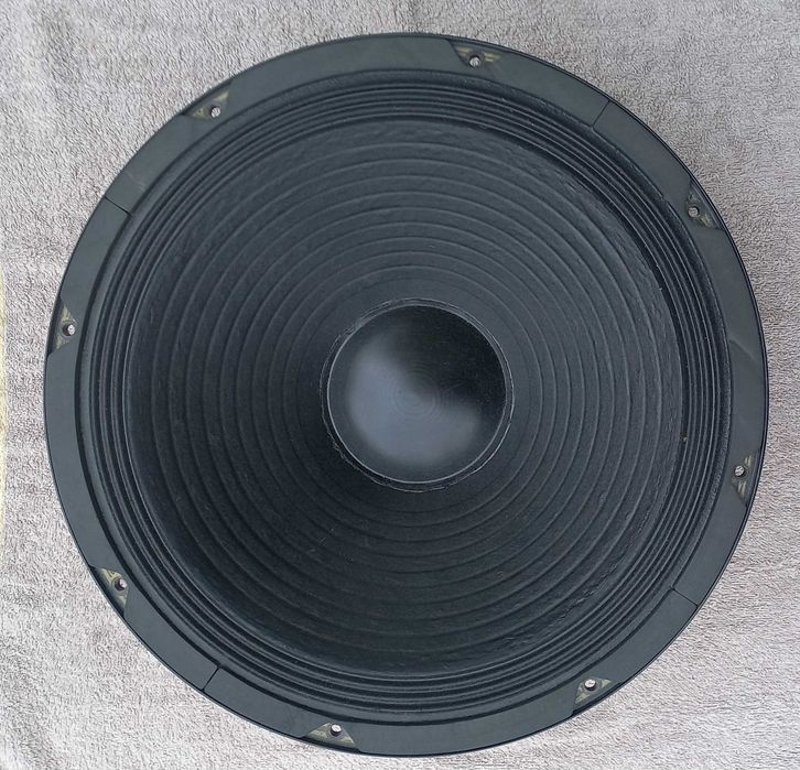 Динамик Meyer Sound ST-415