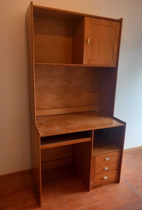 Secretária + Cadeira