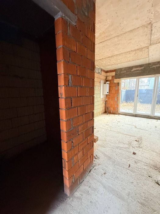 Таунхаус 95 м² у Бучі вул Мрії — $93 000 Керамоблок, газовий котел, 4 кімнати, ділянка 1,5 сотки. Поруч школа №2 - More