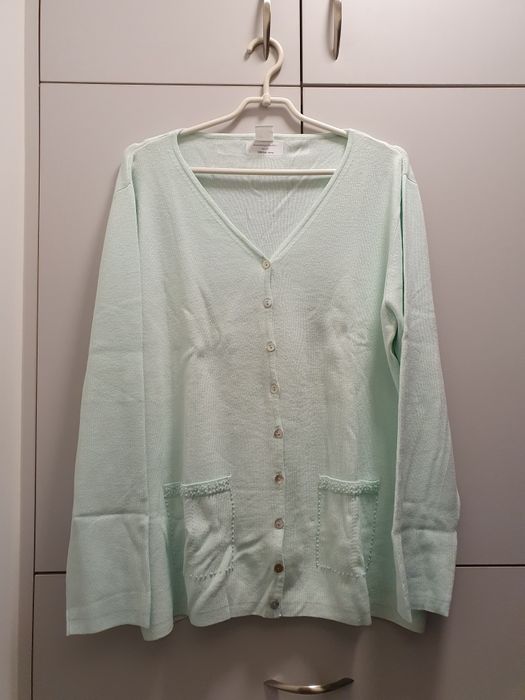 Sweter kardigan 46