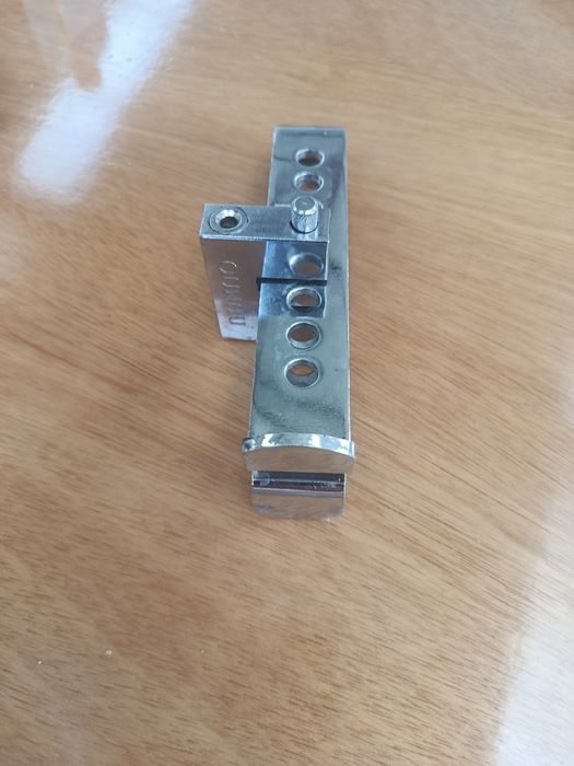 Dispositivo anti-roubo automóvel