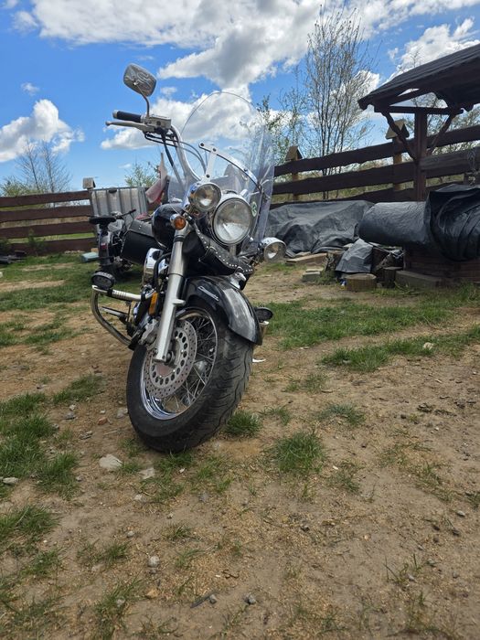 Yamaha V-Star 1100