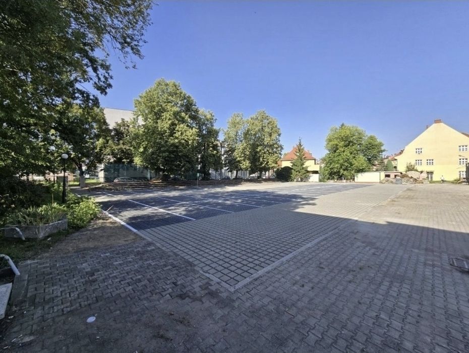 Mieszkanie 40 metrów z prywatnym parkingiem - Więcej