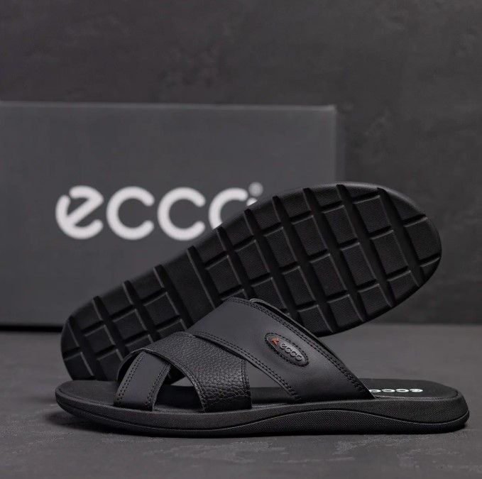 Стильные летние шлепанцы мужские черные Ecco, шлепки на лето