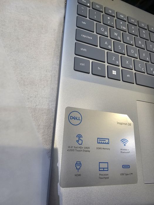 16" Touch Dell 5640 Ultra 7 150U/32Gb/1Tb/новий